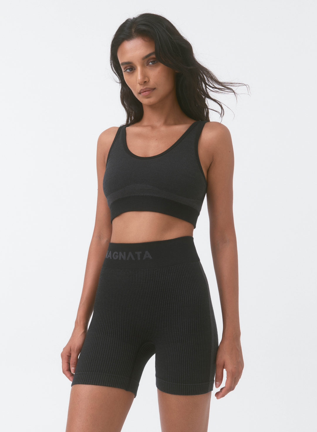 BALLET WOOL MINI SHORT - BLACK
